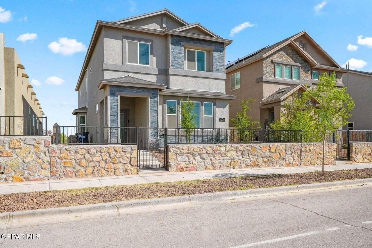 14947 Pebble Hills Blvd #A - Photo 3 of 43