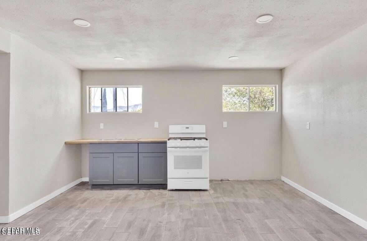 8827 Mount Elbert Dr #3 - Photo 2 of 11