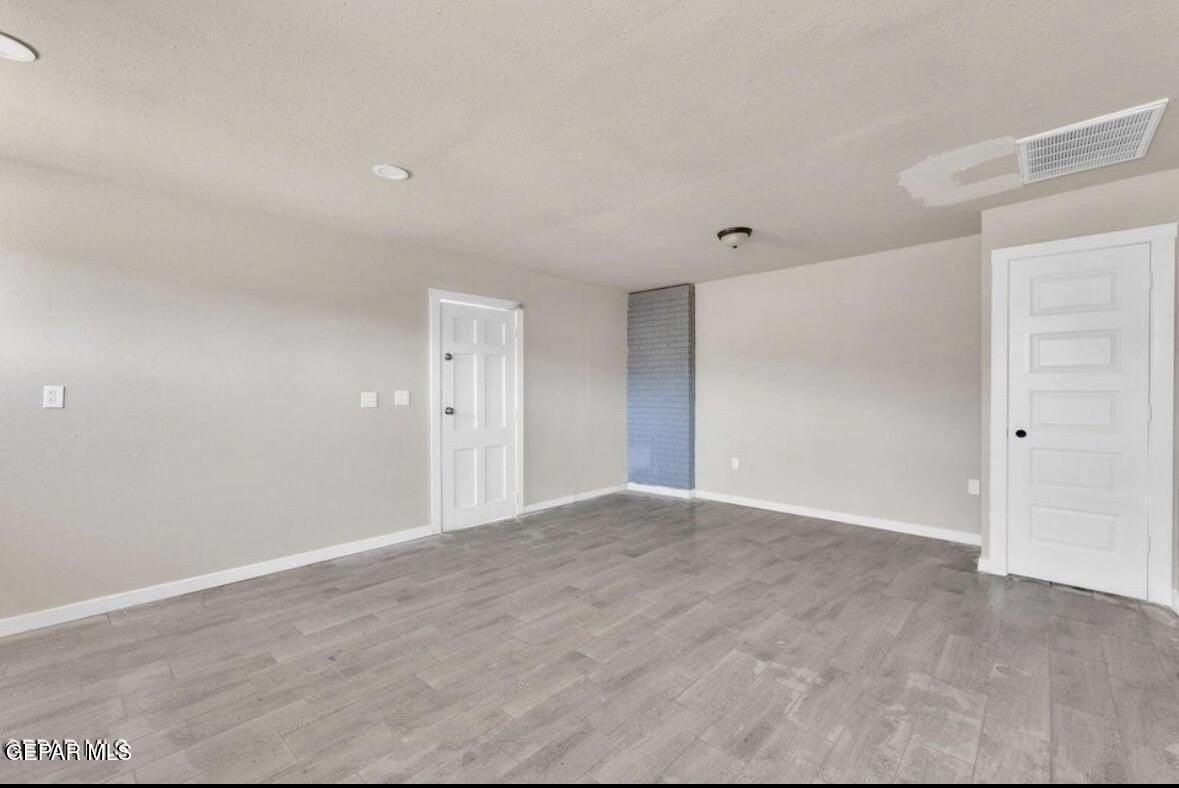 8827 Mount Elbert Dr #3 - Photo 5 of 11