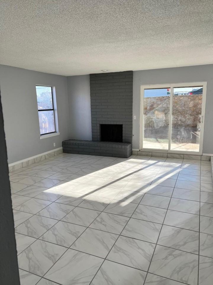 1502 Monte Sanders Ln - Photo 5 of 35