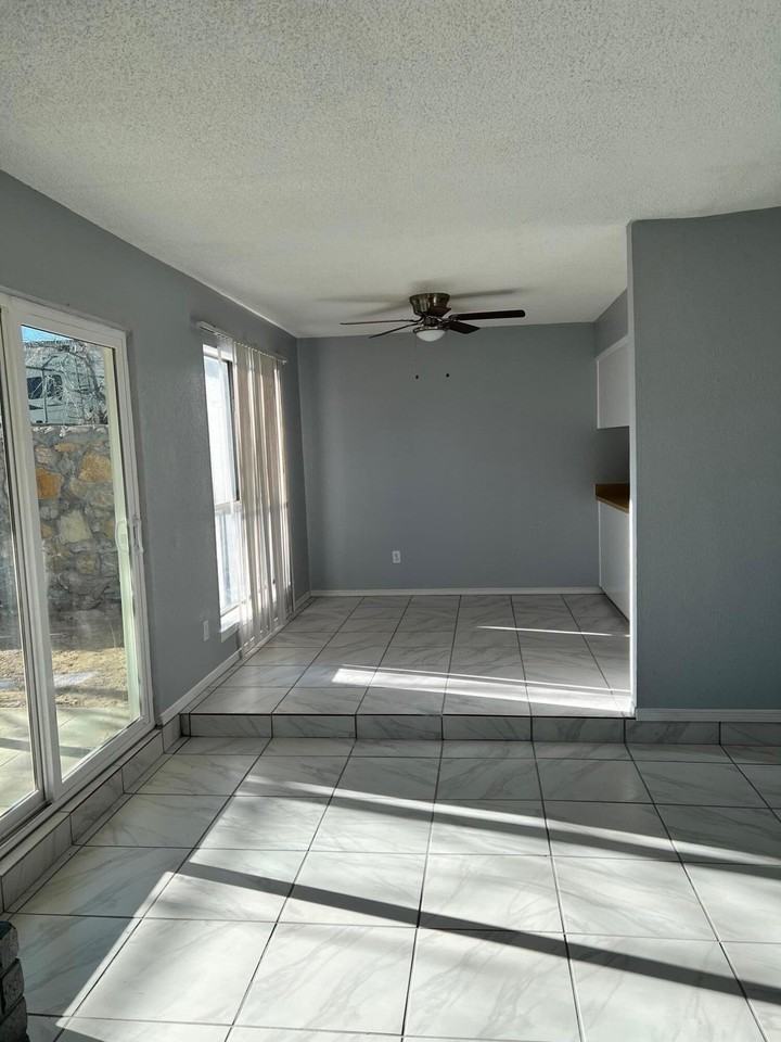 1502 Monte Sanders Ln - Photo 6 of 35