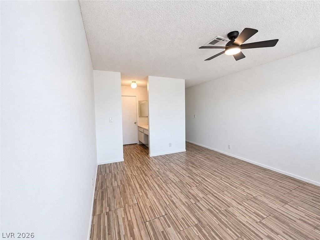4346 Caliente St - Photo 7 of 11
