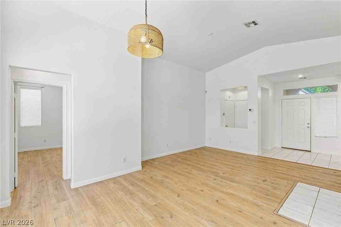 10521 Angel Dreams Ave - Photo 7 of 36