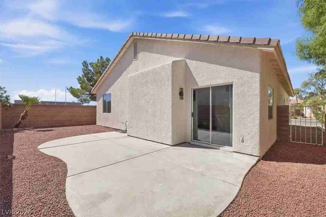 6898 Perfect Sunset Ct - Photo 7 of 18