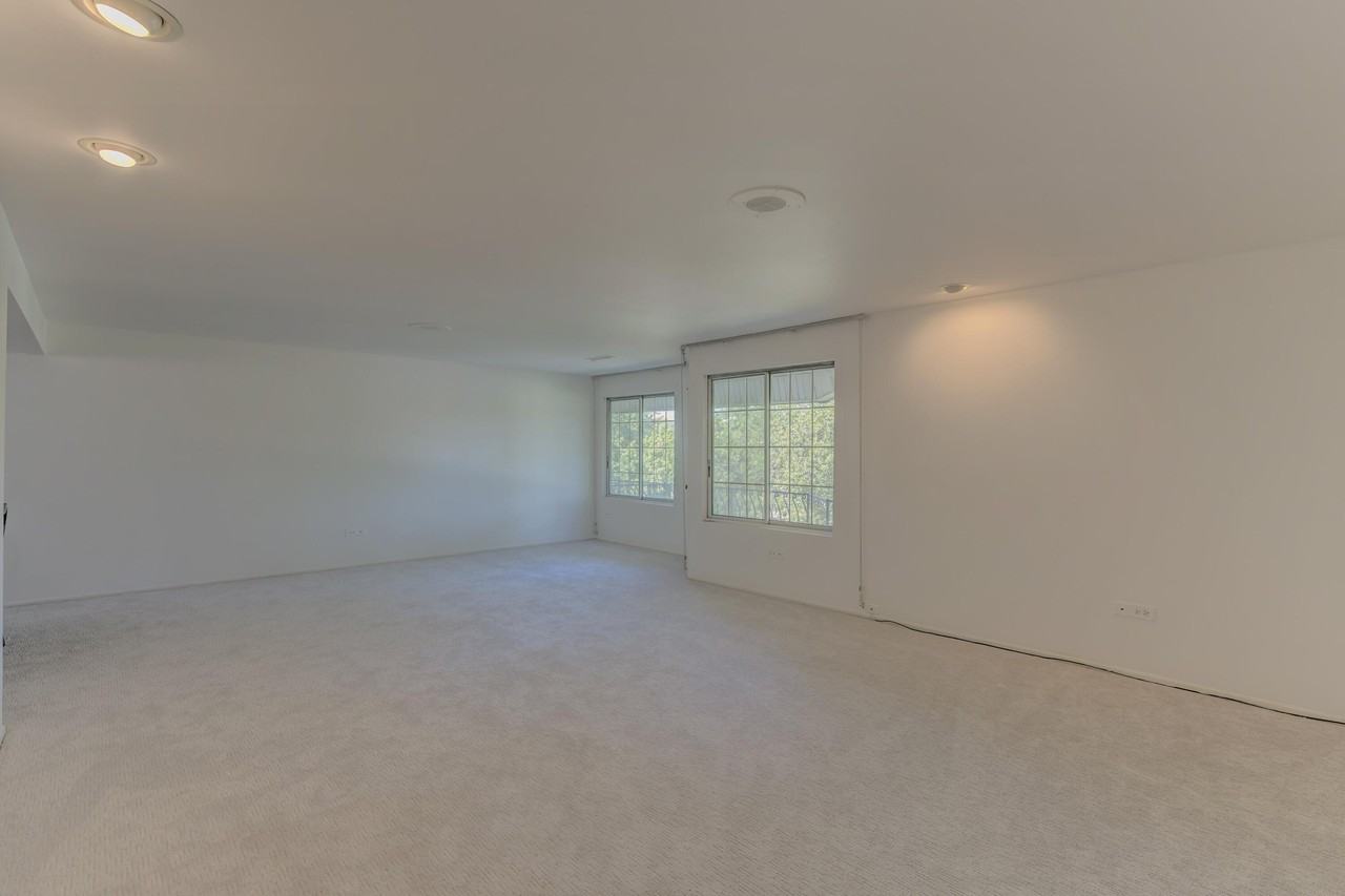 8750 Harrison Ave #411 - Photo 4 of 30
