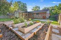 1870 Stratford Rd - Photo 1 of 1