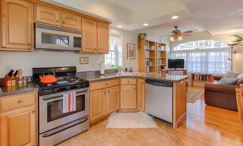 16 Mendham Ave - Photo 6 of 20