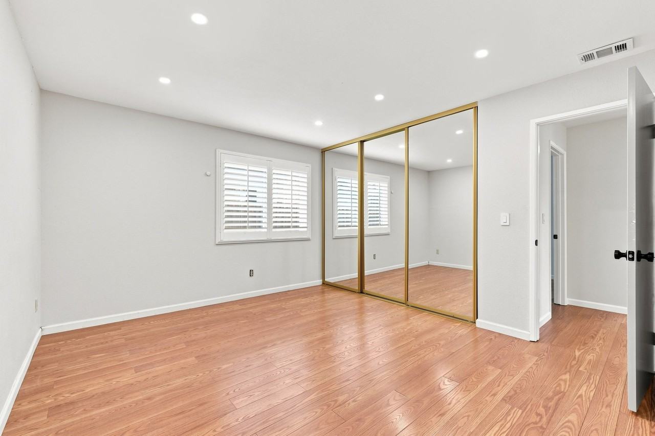 33588 Bardolph Cir #1 - Photo 6 of 23
