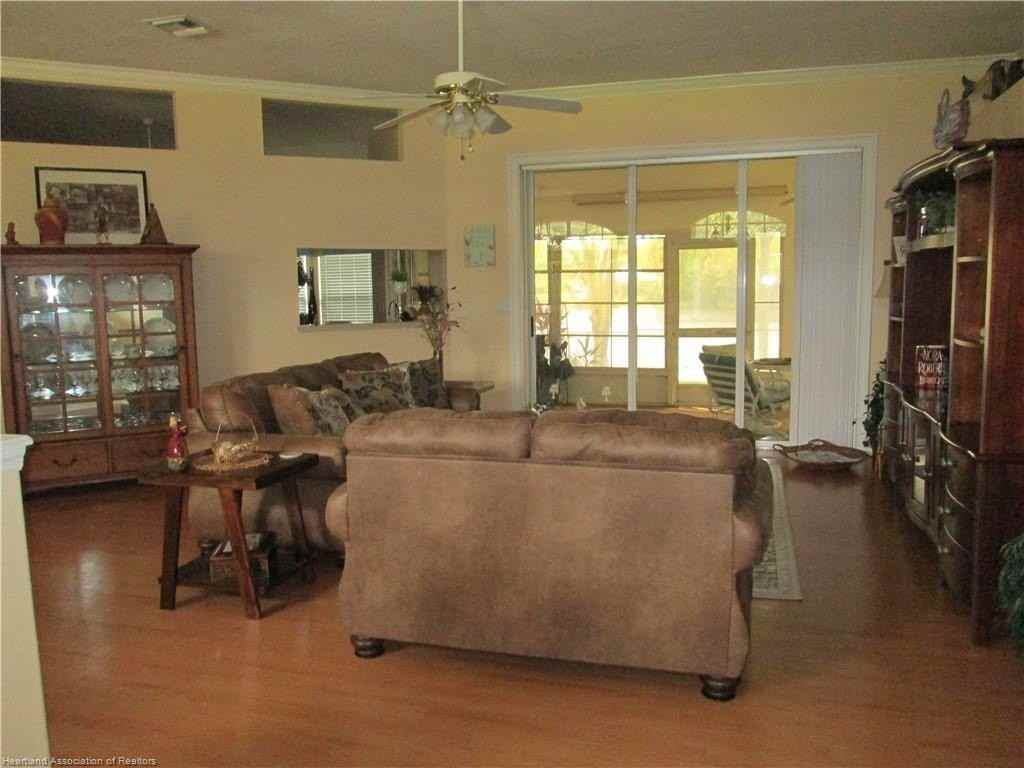 263 Bimini St Ne - Photo 5 of 28
