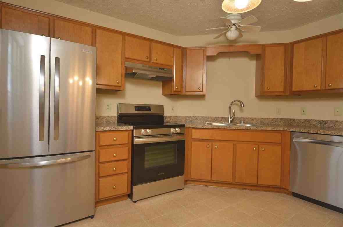 79 Forest Hill Dr - Photo 4 of 9