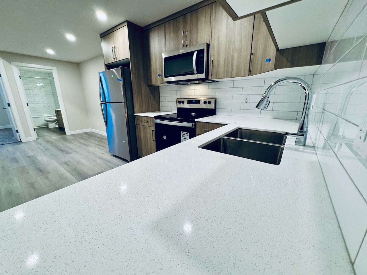 387 Homestead Dr Ne - Photo 3 of 11