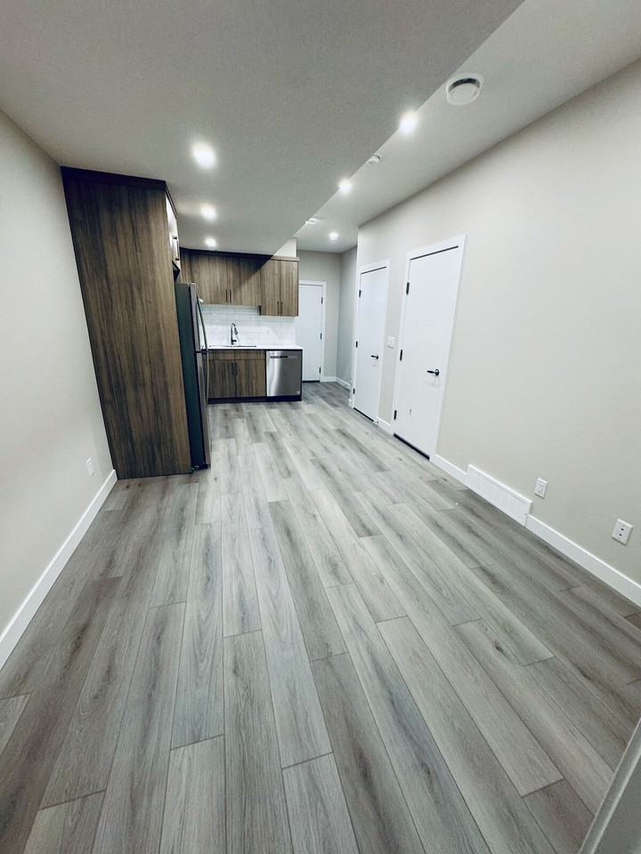 387 Homestead Dr Ne - Photo 4 of 11