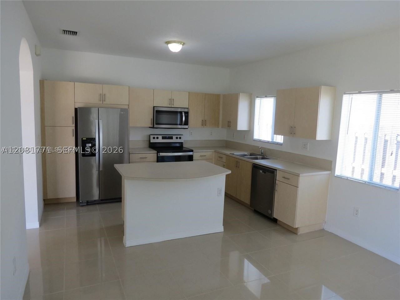 22527 Sw 102nd Path - Photo 5 of 12