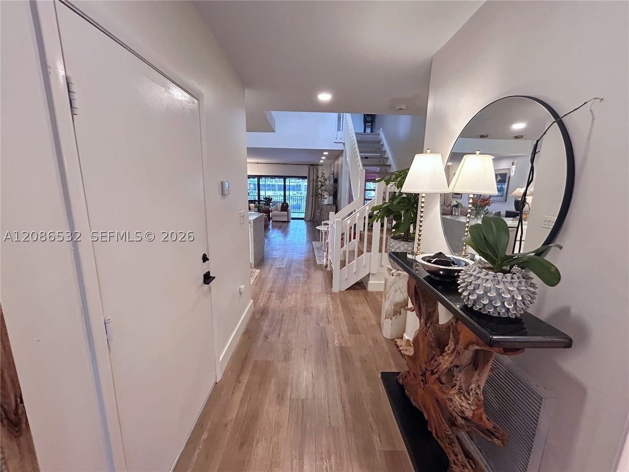 14740 Balgowan Rd - Photo 4 of 21