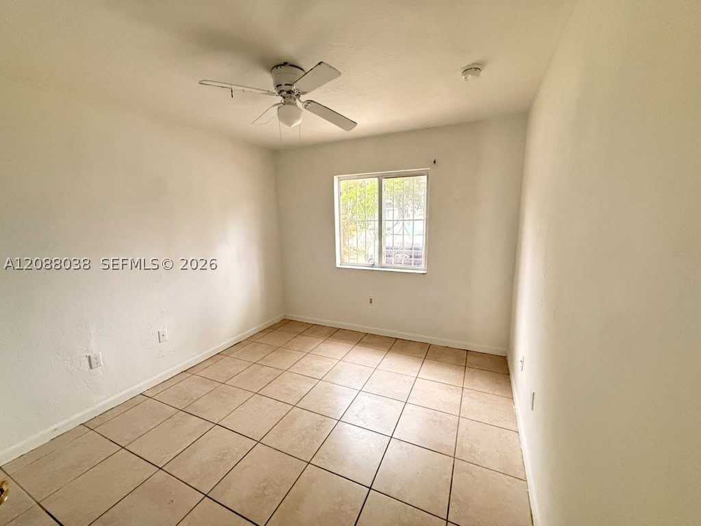 26243 Sw 135th Ave - Photo 4 of 11