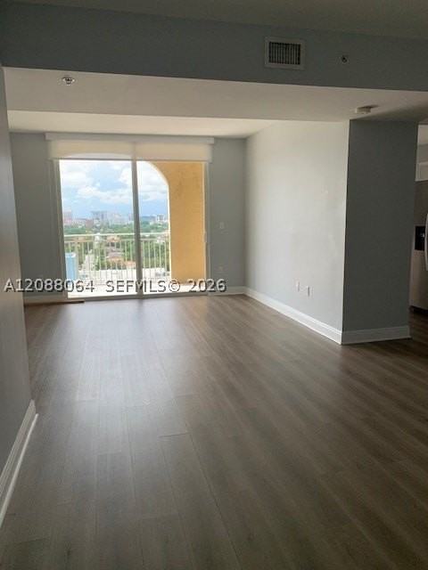 2425 Sw 27th Ave #1406 - Photo 2 of 12