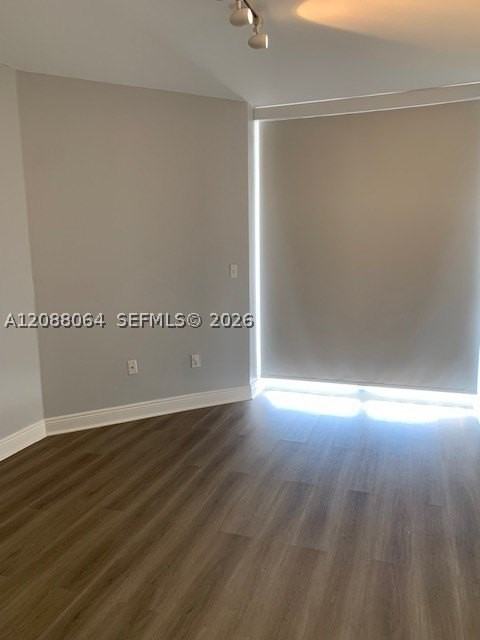 2425 Sw 27th Ave #1406 - Photo 7 of 12