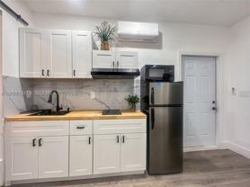 15400 Sw 169th Ln #SIDE - Photo 1 of 1
