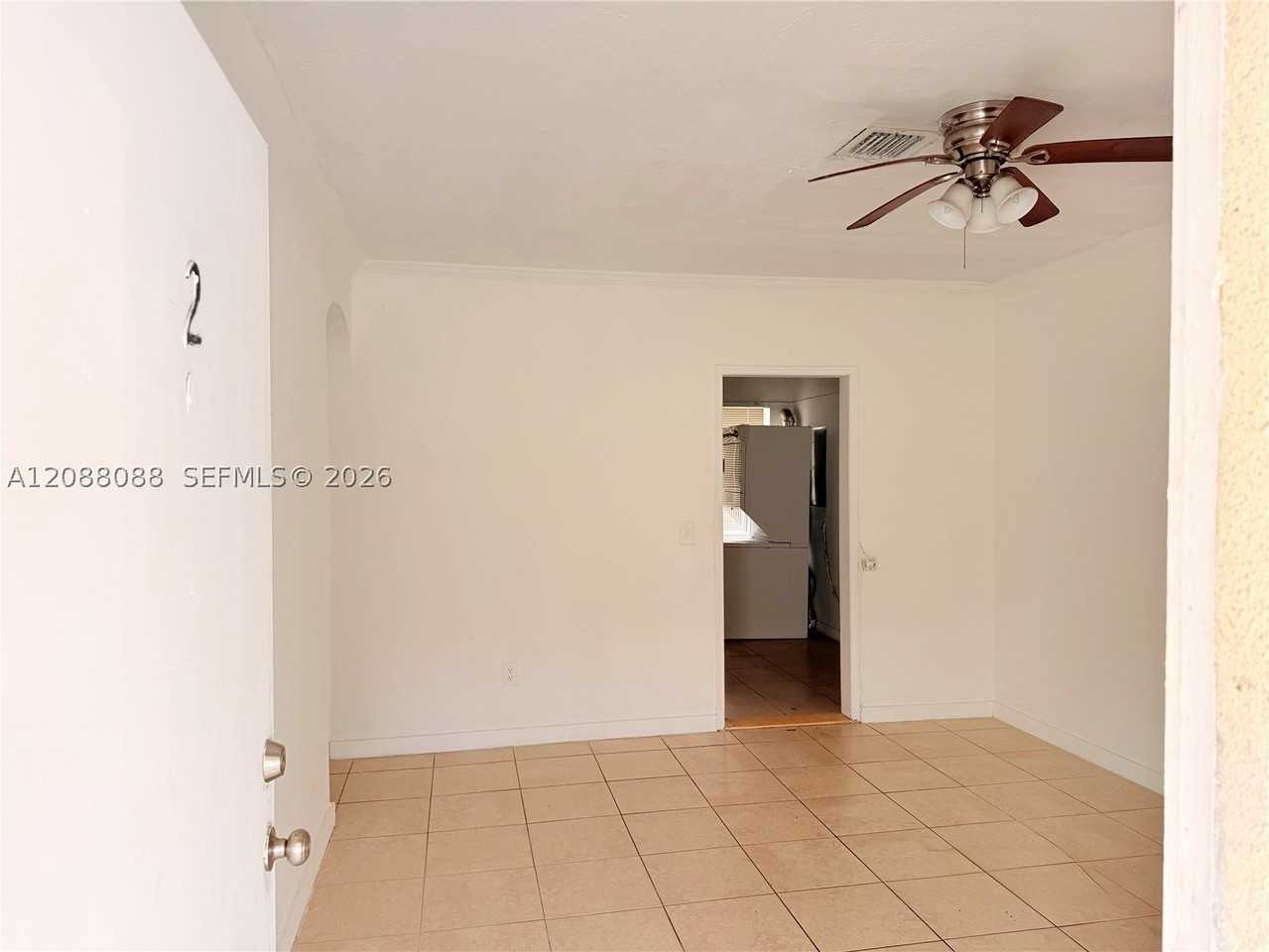 2410 Nw 34th St #2 - Photo 5 of 21