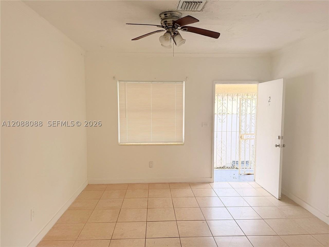 2410 Nw 34th St #2 - Photo 6 of 21