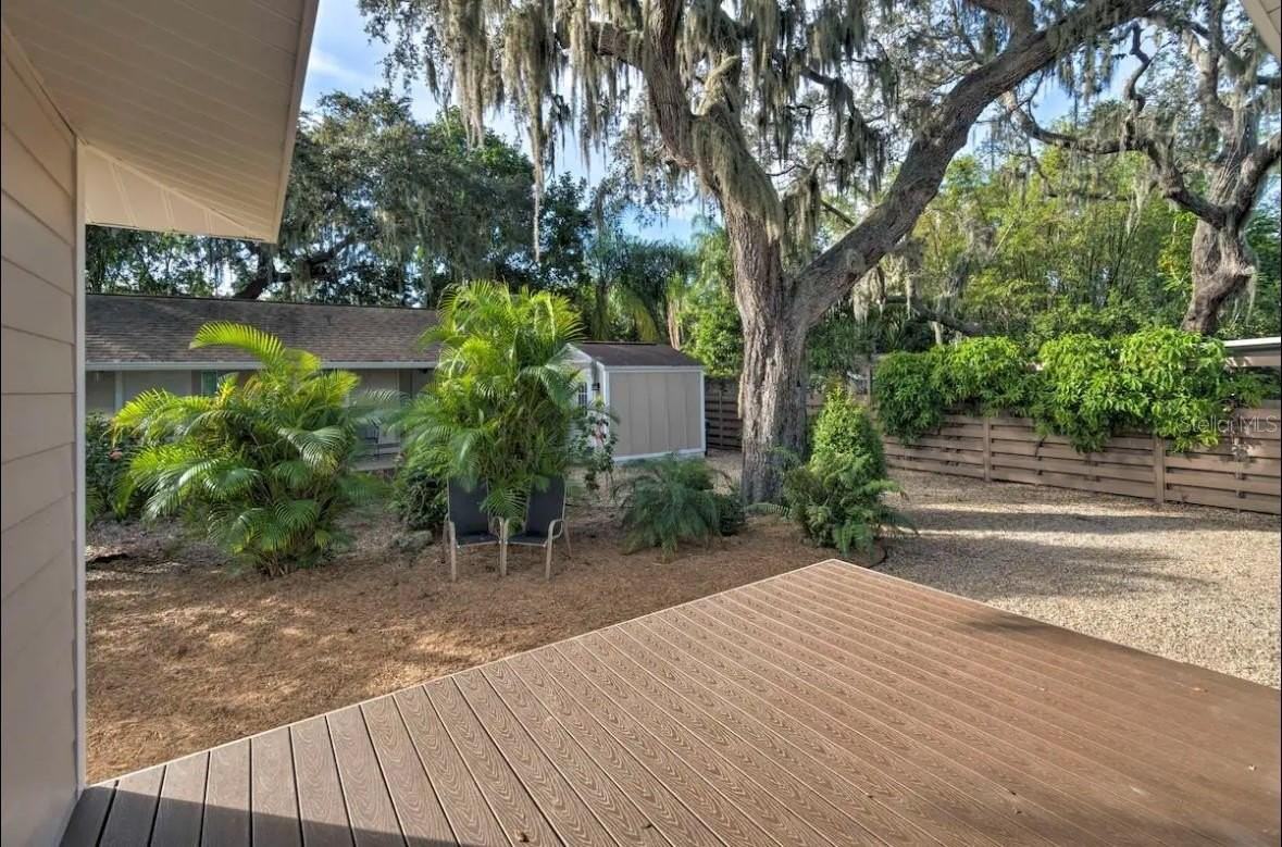 1832 Worrington St - Photo 3 of 17