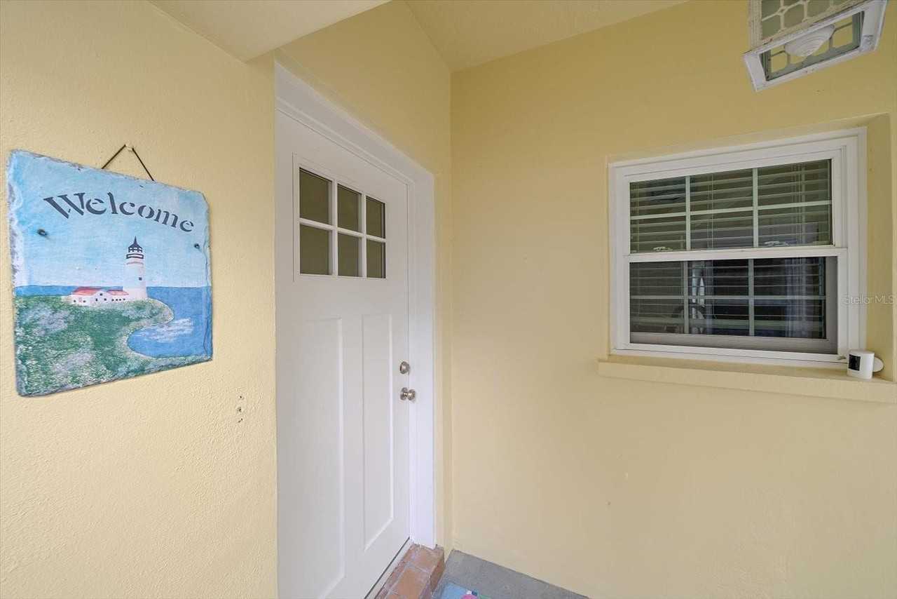 5865 Tidewood Ave #8 - Photo 4 of 34