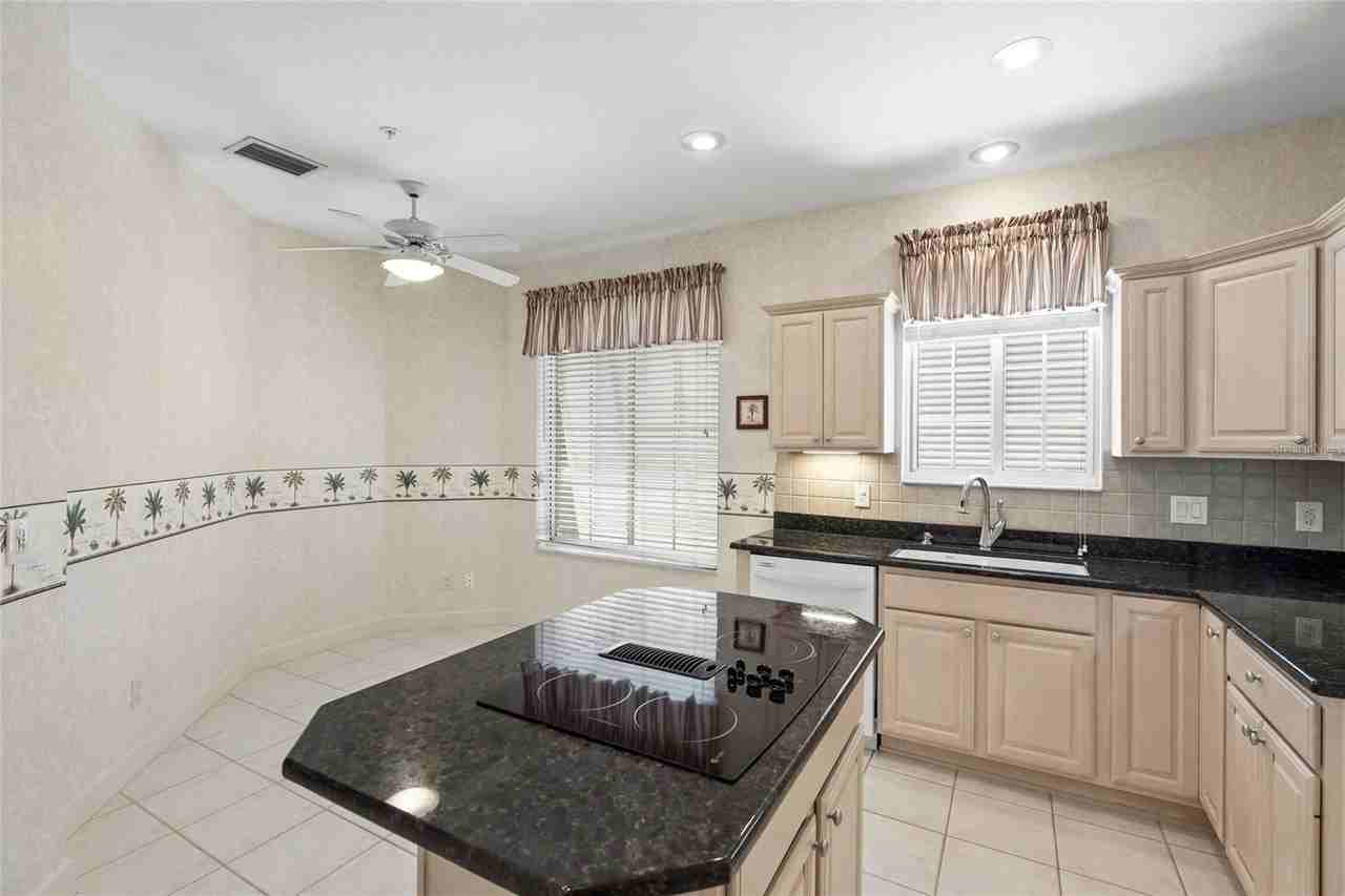3954 Hamilton Club Cir #14 - Photo 5 of 50