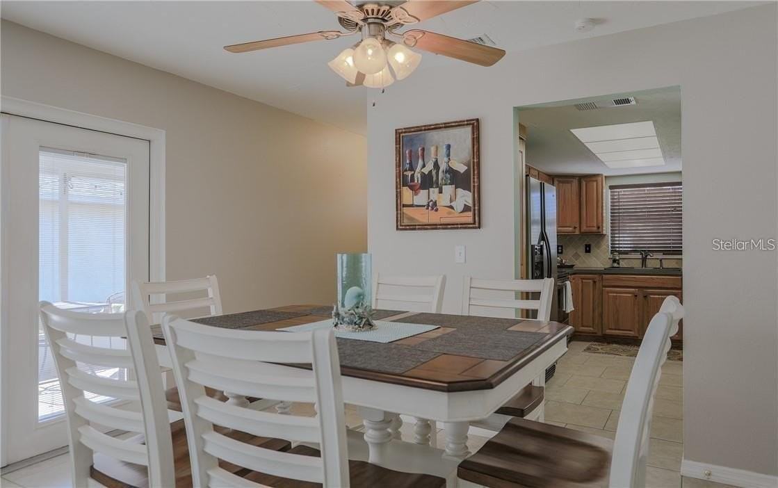 2907 Hyde Park St - Photo 5 of 23