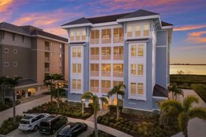 featured image of 376 Aruba Cir #203