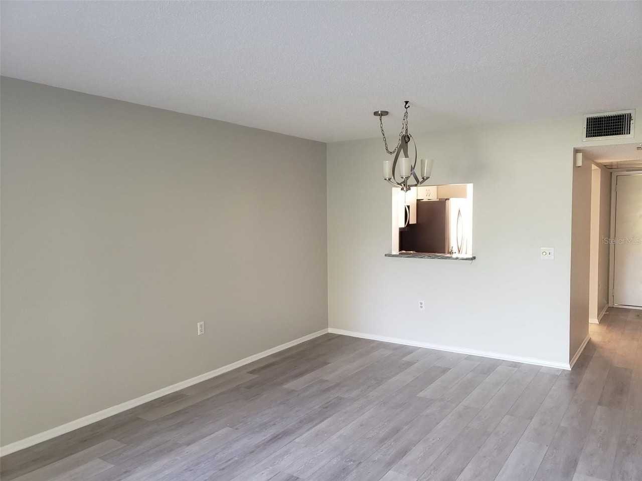 549 Lakeside Dr #549 - Photo 7 of 22