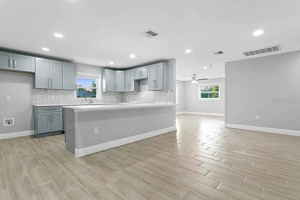 4823 Kathy Jo Ter - Photo 6 of 33