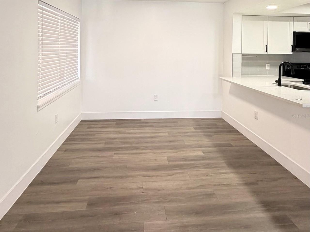 2524 Citrus Club Ln #207 - Photo 5 of 12