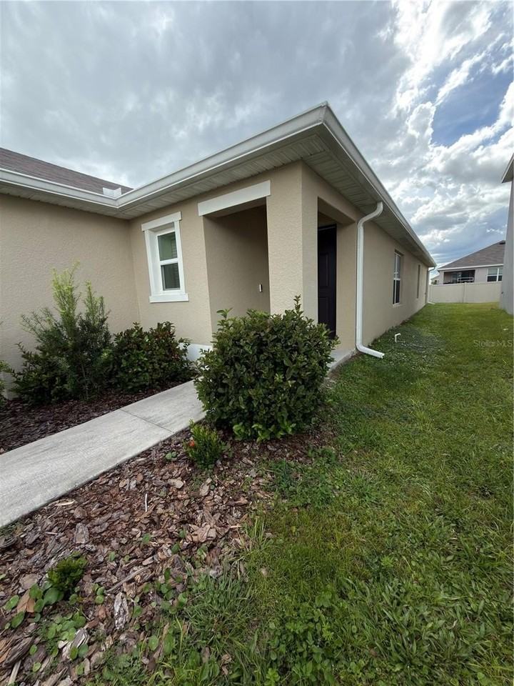 8650 Sw 46th Ave - Photo 2 of 23