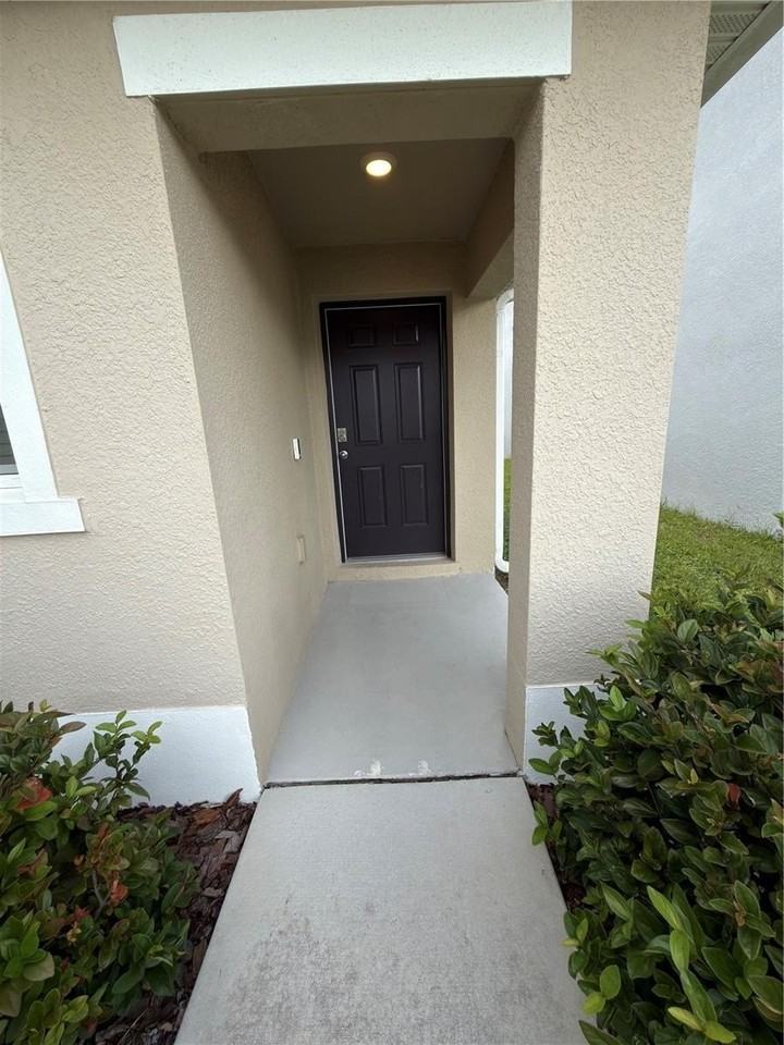 8650 Sw 46th Ave - Photo 3 of 23