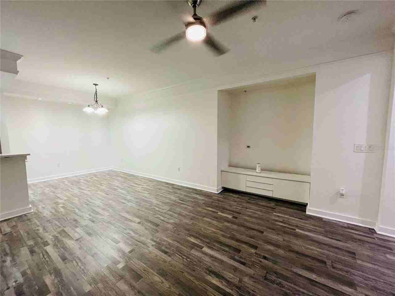 12012 Villanova Dr #103 - Photo 5 of 18