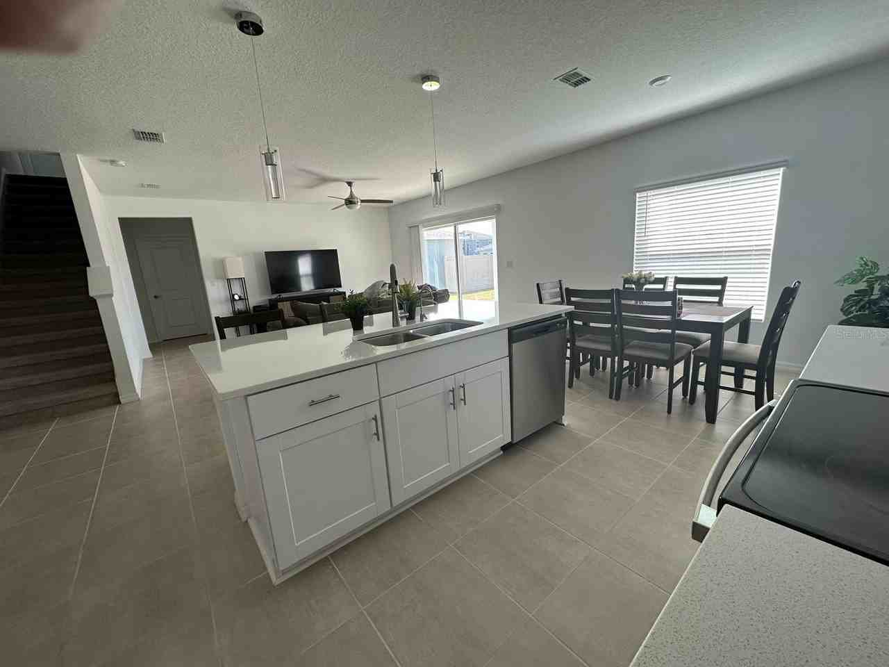5656 Costa Blanca Way - Photo 5 of 17