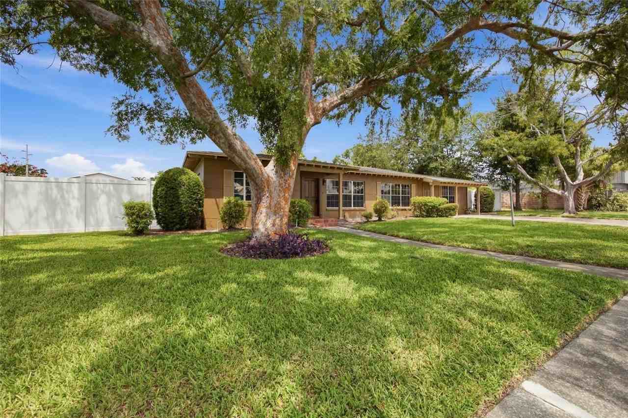 808 N Macdill Ave - Photo 3 of 37