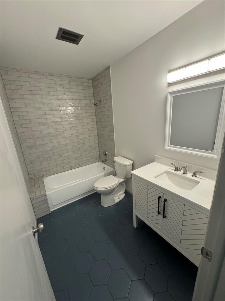 2072 Australia Way W #48 - Photo 7 of 10