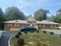 40 Maplewood Dr - Photo 1 of 1