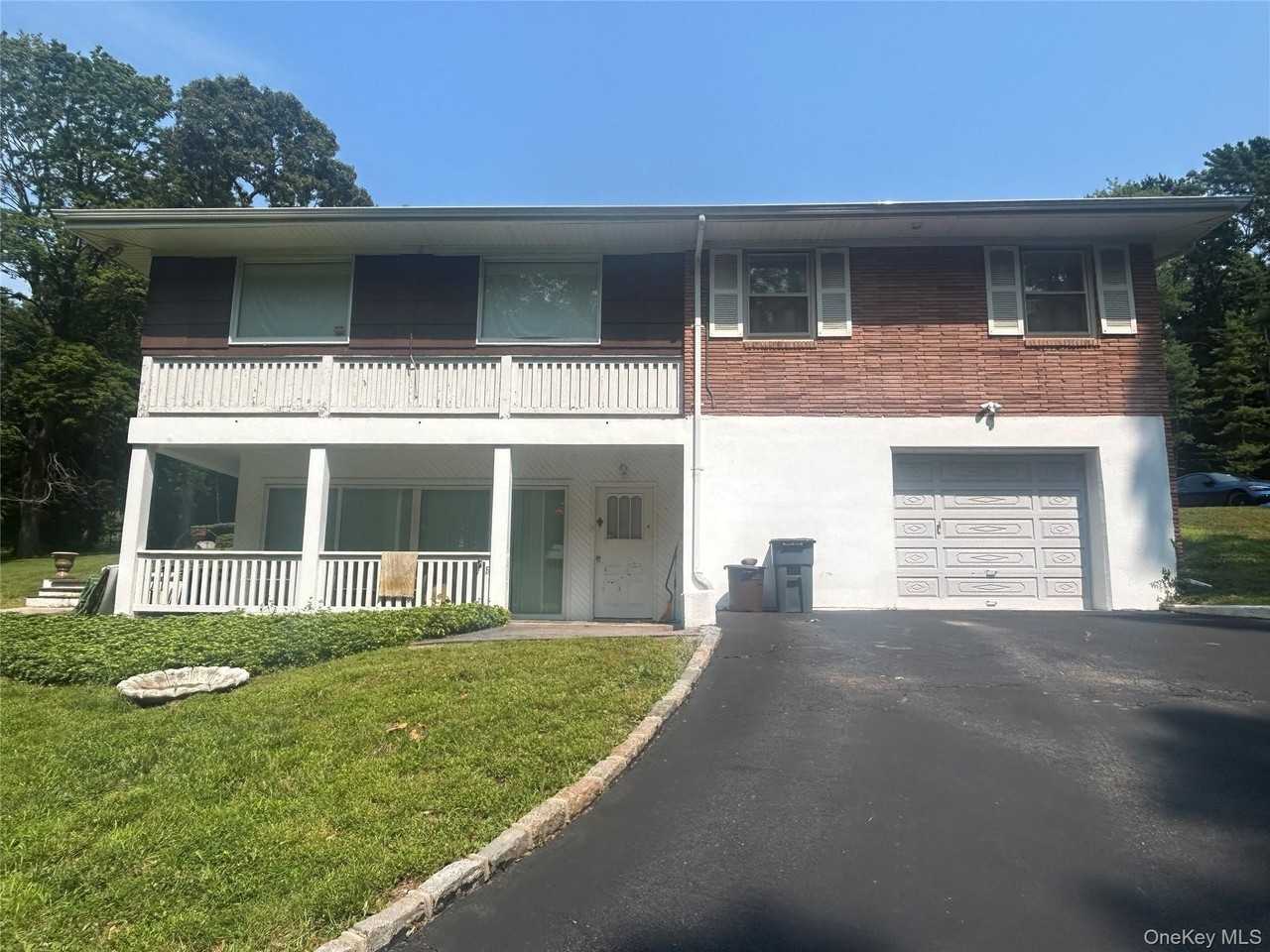 40 Maplewood Dr - Photo 2 of 33