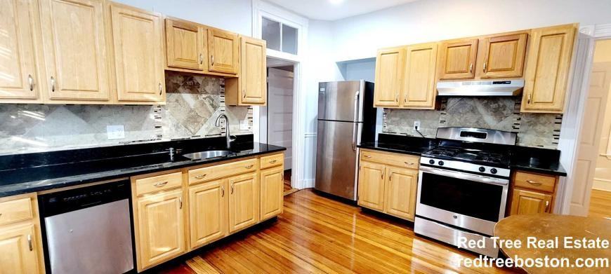 24 Dalrymple St - Photo 2 of 10