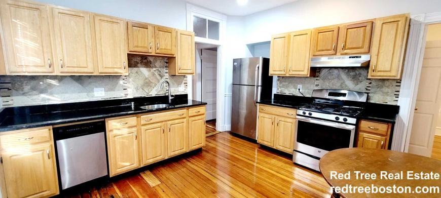 24 Dalrymple St - Photo 3 of 10