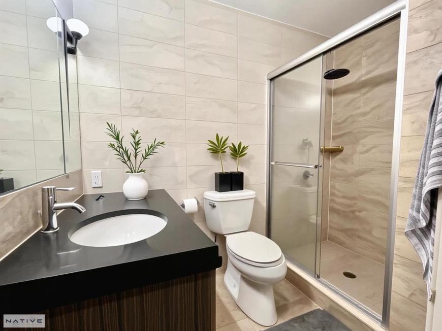 645 Leonard St - Photo 5 of 10