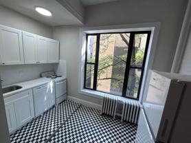 318 W 106th St - Photo 1 of 1