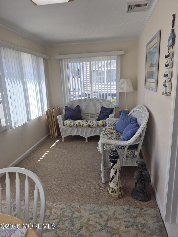 26 Harding Ave - Photo 4 of 17