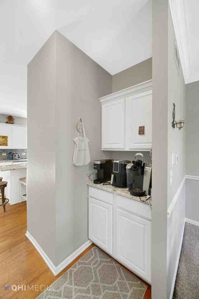 3569 Charlemaine Dr - Photo 5 of 30