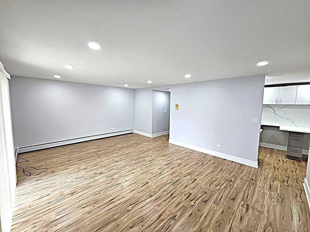 568 Fairway View Dr #2J - Photo 5 of 22