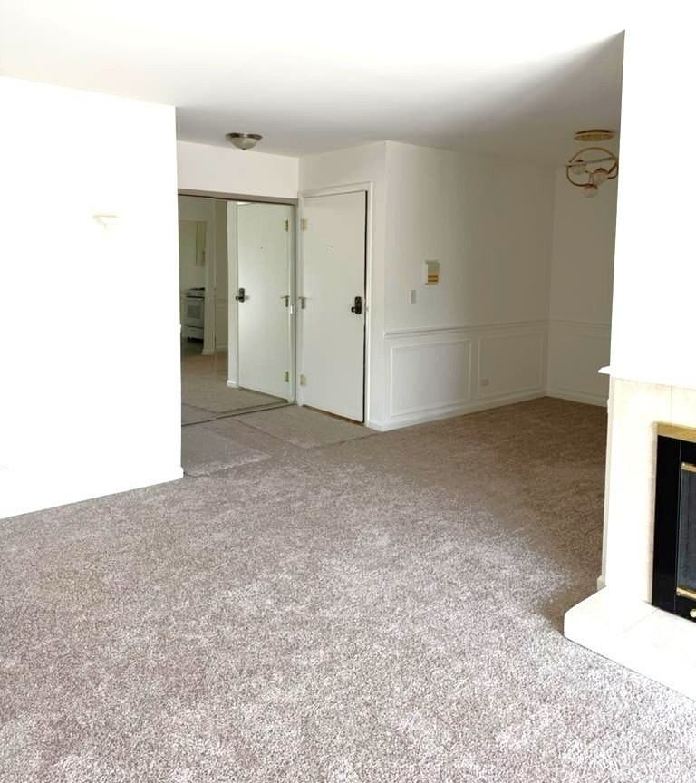 327 Wildberry Ct #D2 - Photo 4 of 19