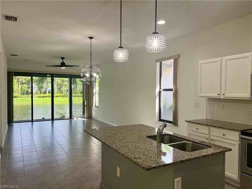 5507 Useppa Dr - Photo 5 of 26