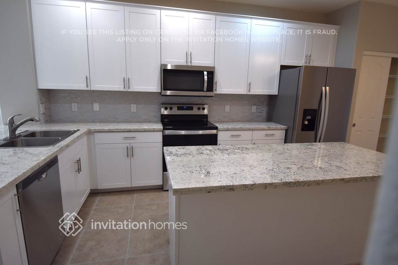 4162 S Ponderosa Dr - Photo 4 of 19